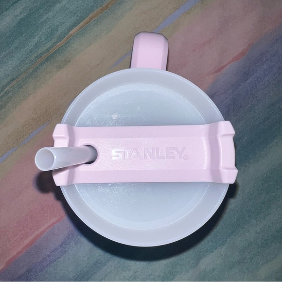 STANLEY 40 oz Stainless Steel H2.0 Flowstate Quencher Tumbler - Picture 6 of 7